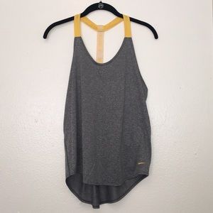 Nike fitness tank